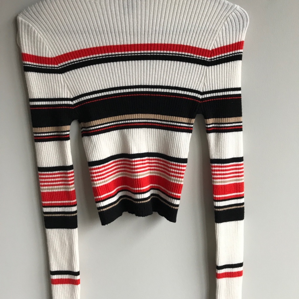 Long sleeve ribbed turtle neck